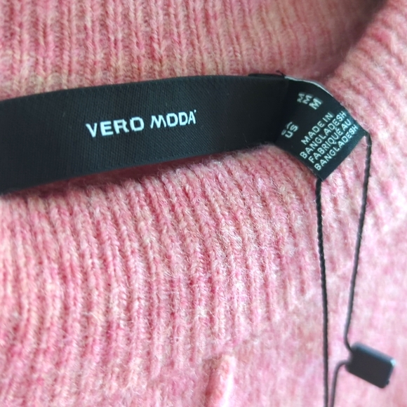 NWT Vero Moda fuzzy, soft crewneck sweater, peachy-pink Wild Rose, size Medium - Picture 3 of 7
